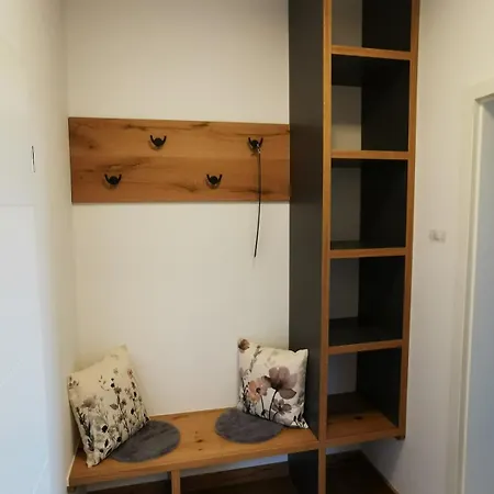 Gemuetlich Wohnen Mit Weinblick